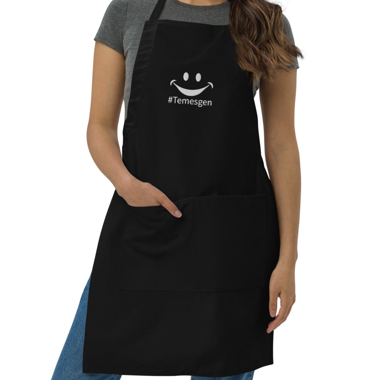 Embroidered Apron #Temesgen #Hallelujah Social Media Family Insiders Apron